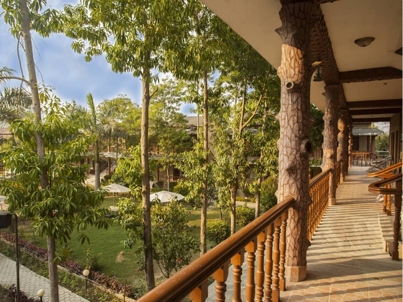 hotel near Chitwan National Park